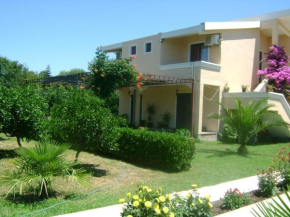 Отель Niki Apartments  Улцинь